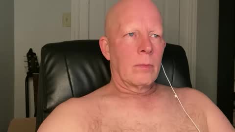 Snapshot of eddygl1968 chatting on 13, 2, 2025 Eddy online show from 13, 2, 2025