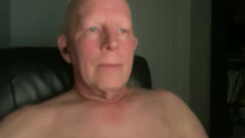 Snapshot of eddygl1968 chatting on 4, 3, 2025 Eddy online show from 4, 3, 2025