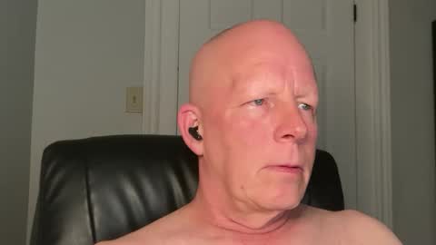 Snapshot of eddygl1968 chatting on 17, 9, 2025 Eddy online show from 17, 9, 2025