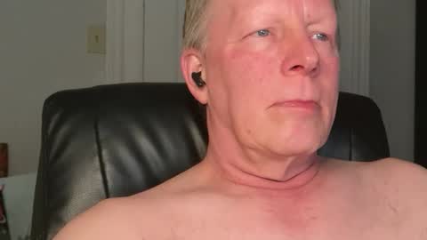 Snapshot of eddygl1968 chatting on 2, 3, 2026 Eddy online show from 2, 3, 2026