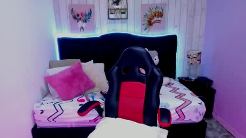 Snapshot of edelaine_rogers chatting on 11, 9, 2025 ede online show from 11, 9, 2025