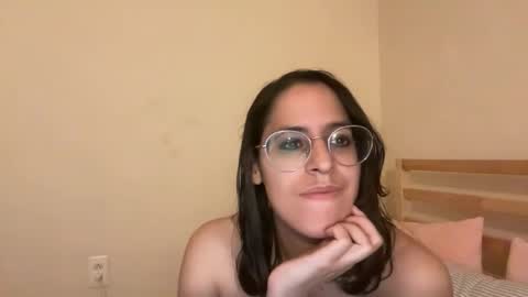 Snapshot of edelia_princess chatting on 26, 5, 2026 edelia online show from 26, 5, 2026