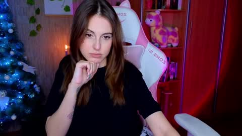 Snapshot of edelinemaher chatting on 10, 1, 2025 Edeline online show from 10, 1, 2025