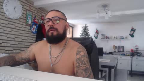 edgarram83 online show from 24, 11, 2025