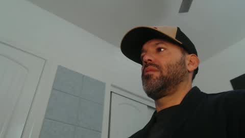 Snapshot of edge_masters chatting on 15, 12, 2024 EdgeM online show from 15, 12, 2024