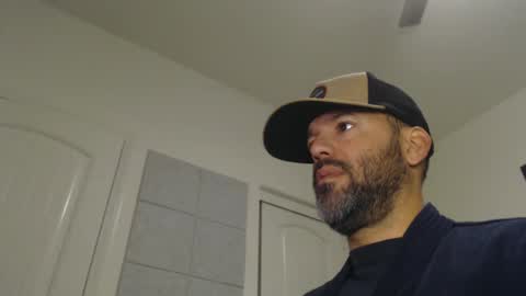 Snapshot of edge_masters chatting on 22, 12, 2024 EdgeM online show from 22, 12, 2024