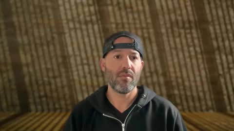 Snapshot of edge_masters chatting on 2, 3, 2025 EdgeM online show from 2, 3, 2025