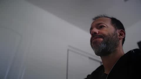 Snapshot of edge_masters chatting on 5, 1, 2026 EdgeM online show from 5, 1, 2026