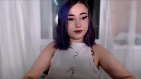 Snapshot of ediefris chatting on 17, 11, 2025 fickle demon made of clumps of matter online show from 17, 11, 2025