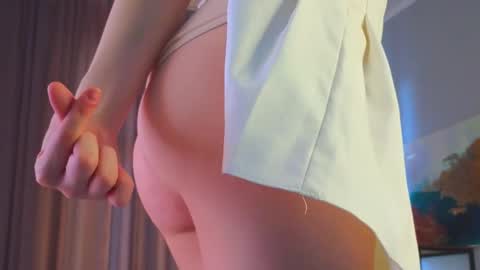 Snapshot of edithbrucker chatting on 19, 2, 2025 Im Sally  Im new here   lets meet online show from 19, 2, 2025