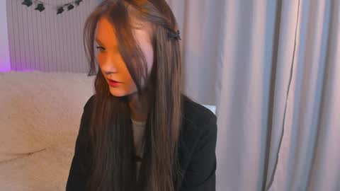 Lisa  online show from 9, 2, 2025