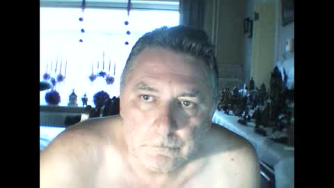 Snapshot of edje59a chatting on 13, 12, 2024 Eddy online show from 13, 12, 2024