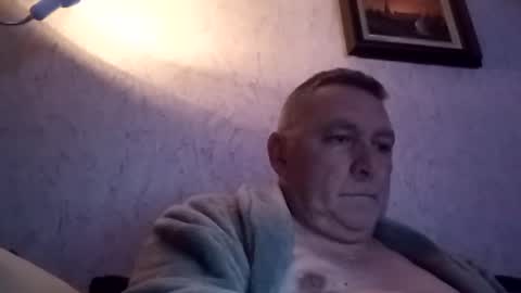 Snapshot of edje59a chatting on 28, 9, 2025 Eddy online show from 28, 9, 2025