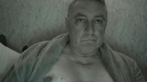 Snapshot of edje59a chatting on 12, 10, 2025 Eddy online show from 12, 10, 2025