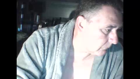 Snapshot of edje59a chatting on 4, 11, 2025 Eddy online show from 4, 11, 2025