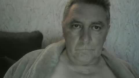 Snapshot of edje59a chatting on 16, 11, 2025 Eddy online show from 16, 11, 2025