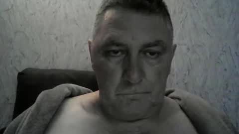 Snapshot of edje59a chatting on 17, 12, 2025 Eddy online show from 17, 12, 2025