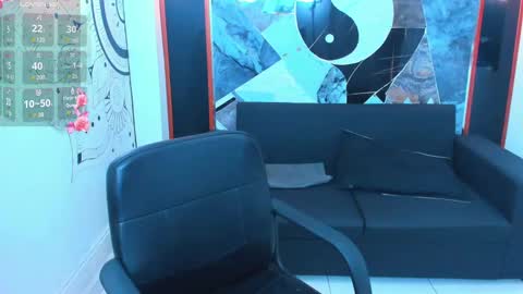 Edward Colleman online show from 16, 12, 2024