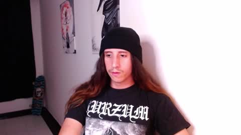 Snapshot of edward_chann chatting on 1, 12, 2024 edward_chann online show from 1, 12, 2024