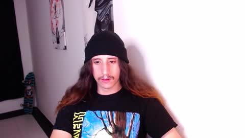 Snapshot of edward_chann chatting on 2, 1, 2025 edward_chann online show from 2, 1, 2025