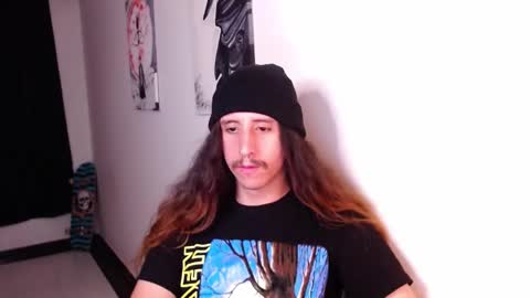 Snapshot of edward_chann chatting on 8, 1, 2025 edward_chann online show from 8, 1, 2025