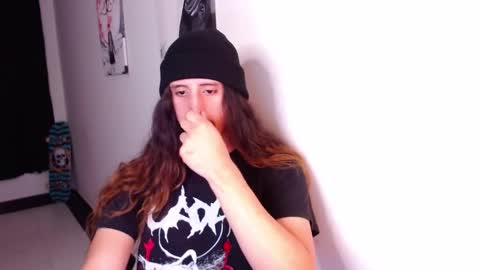 Snapshot of edward_chann chatting on 15, 1, 2025 edward_chann online show from 15, 1, 2025