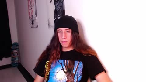 Snapshot of edward_chann chatting on 19, 1, 2025 edward_chann online show from 19, 1, 2025