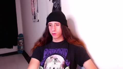 Snapshot of edward_chann chatting on 21, 1, 2025 edward_chann online show from 21, 1, 2025