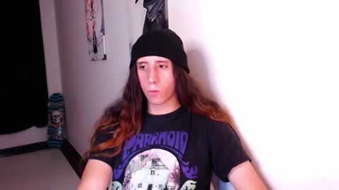 Snapshot of edward_chann chatting on 21, 1, 2025 edward_chann online show from 21, 1, 2025