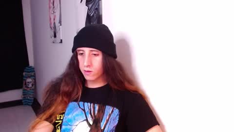 Snapshot of edward_chann chatting on 13, 2, 2025 edward_chann online show from 13, 2, 2025