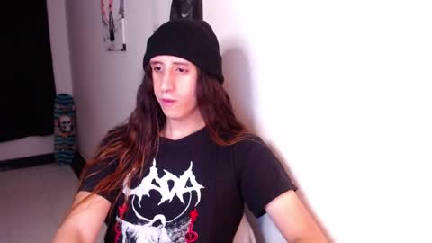 Snapshot of edward_chann chatting on 14, 2, 2025 edward_chann online show from 14, 2, 2025