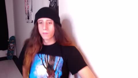 Snapshot of edward_chann chatting on 22, 2, 2025 edward_chann online show from 22, 2, 2025