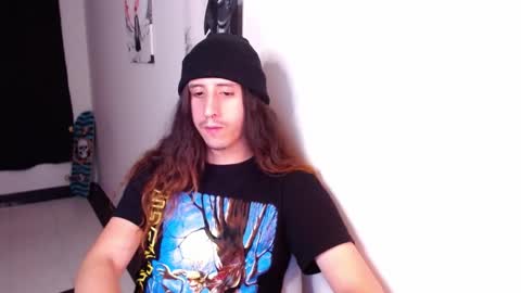 Snapshot of edward_chann chatting on 12, 3, 2025 edward_chann online show from 12, 3, 2025