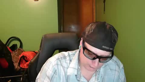 edwardaims_2please online show from 1, 4, 2026