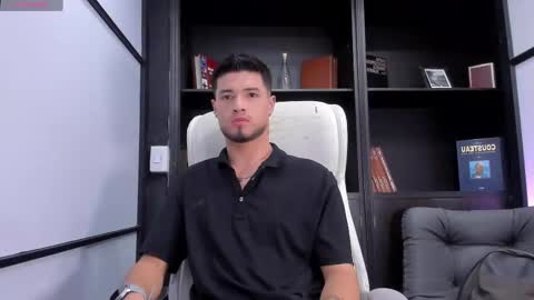 Snapshot of edwardross_ chatting on 17, 2, 2025 Edward Ross online show from 17, 2, 2025