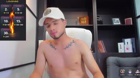 Snapshot of edwardross_ chatting on 28, 2, 2025 Edward Ross online show from 28, 2, 2025