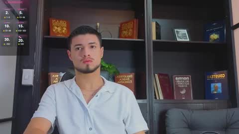 Snapshot of edwardross_ chatting on 14, 9, 2025 Edward Ross online show from 14, 9, 2025