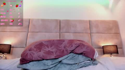 Snapshot of eevee_taylor chatting on 3, 2, 2025 Eevee online show from 3, 2, 2025