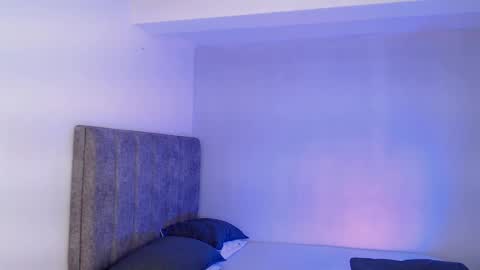 eevil_boys_77 online show from 4, 11, 2025