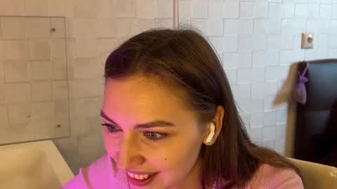 Snapshot of ef_fy chatting on 4, 2, 2026 ef_fy online show from 4, 2, 2026