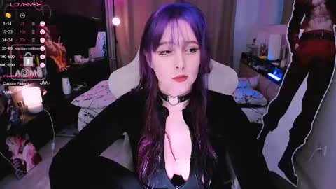 Snapshot of effie_lee chatting on 1, 12, 2025 Effie online show from 1, 12, 2025