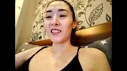 Snapshot of effy007 chatting on 20, 11, 2025 Effy online show from 20, 11, 2025