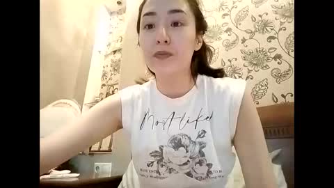 Snapshot of effy007 chatting on 28, 4, 2026 Effy online show from 28, 4, 2026