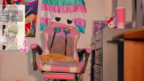 effy_marinn online show from 30, 9, 2025