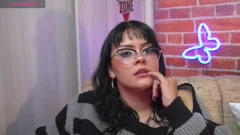 Snapshot of effystone777 chatting on 26, 9, 2025 effystone777 online show from 26, 9, 2025