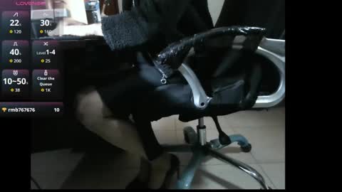 Snapshot of efi_crossou chatting on 24, 10, 2025 efi_crossou online show from 24, 10, 2025