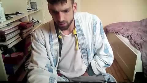 Snapshot of eheh60800 chatting on 17, 11, 2025 eheh60800 online show from 17, 11, 2025