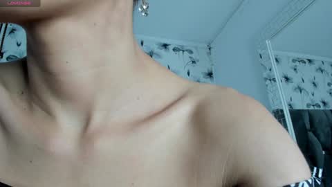 Snapshot of ehotloveaxxx chatting on 9, 12, 2024 Valery online show from 9, 12, 2024