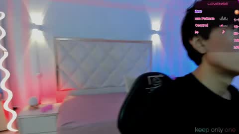 eidan_tay online show from 20, 4, 2026