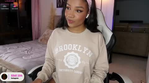 Snapshot of eimi_space chatting on 10, 2, 2025 eimi online show from 10, 2, 2025